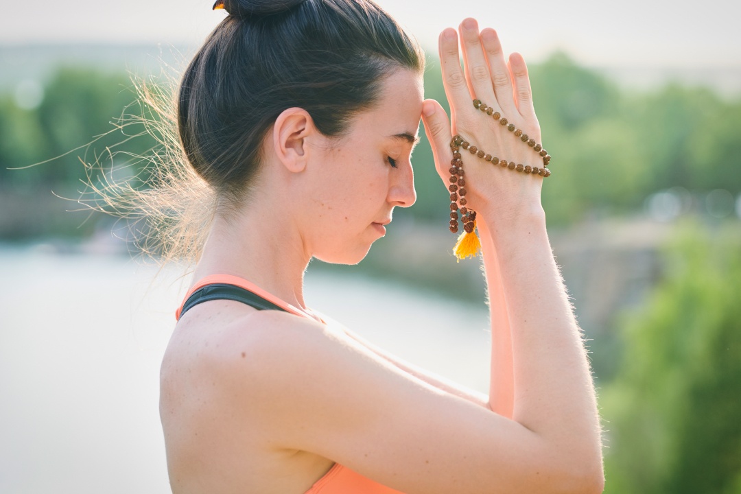 chanting mantras — Yoga & Meditation